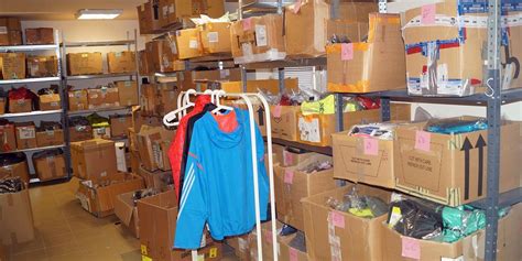 distributore abbigliamento sportivo
